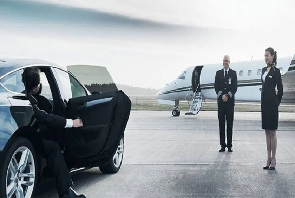 Toronto Pearson Airport Limo