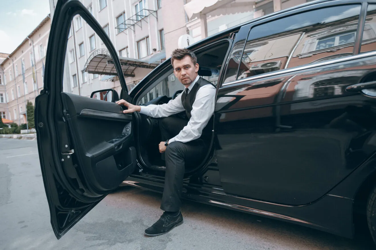 Toronto Pearson Airport Limo