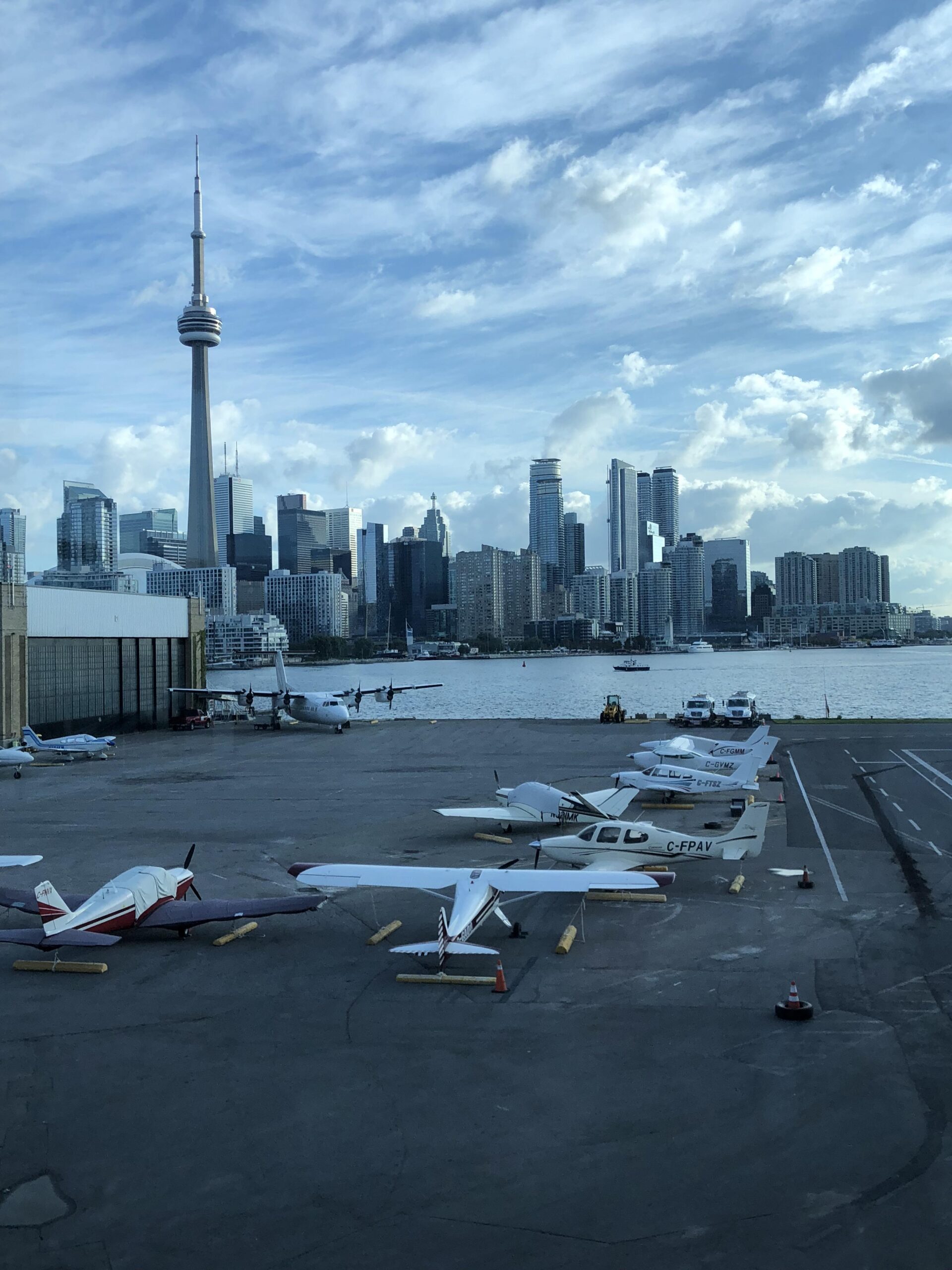 Bala Airport Limo - Toronto Pearson Airport Limo Service