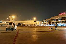 Tottenham Airport Limo – Toronto Pearson Airport Limo Service