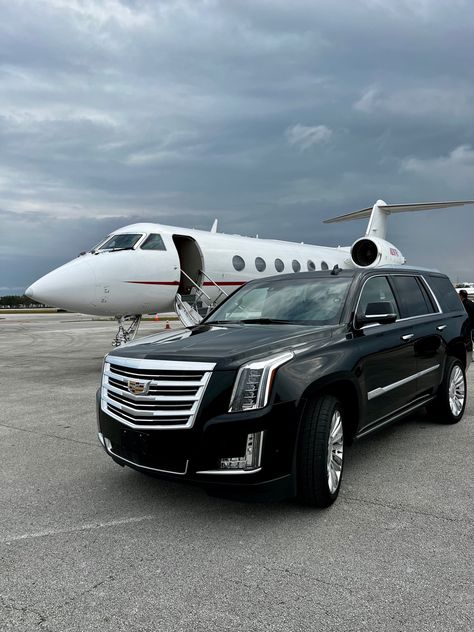 Airport Limo Service - Toronto Pearson Airport Limo Service