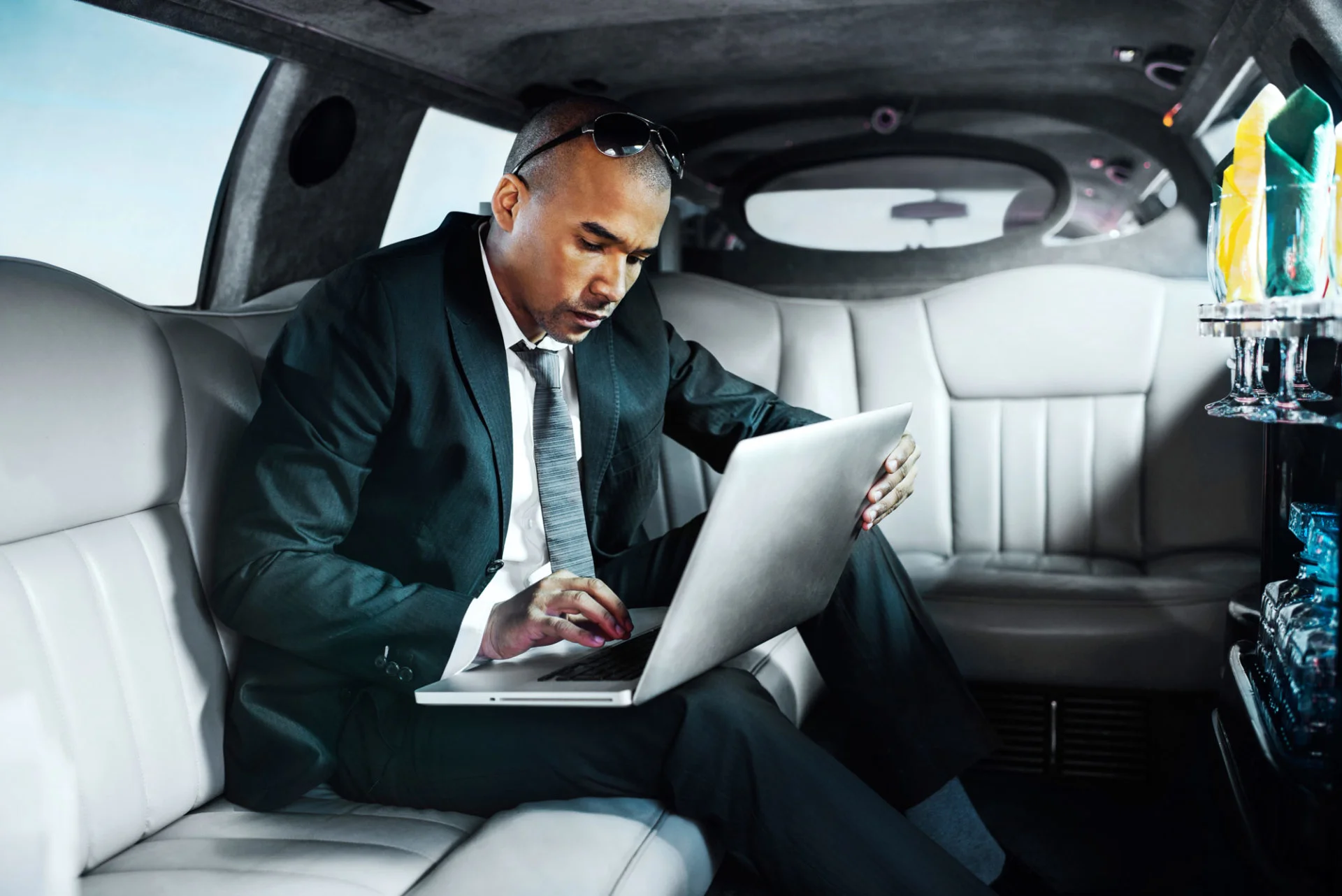 Toronto Pearson Airport Limo