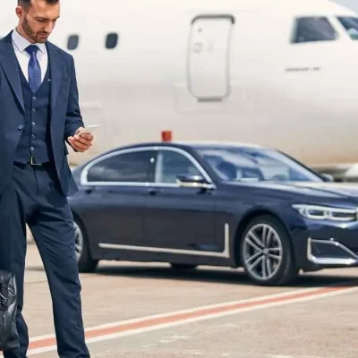Corporate Airport Limo Service - Toronto Pearson Airport Limo Service