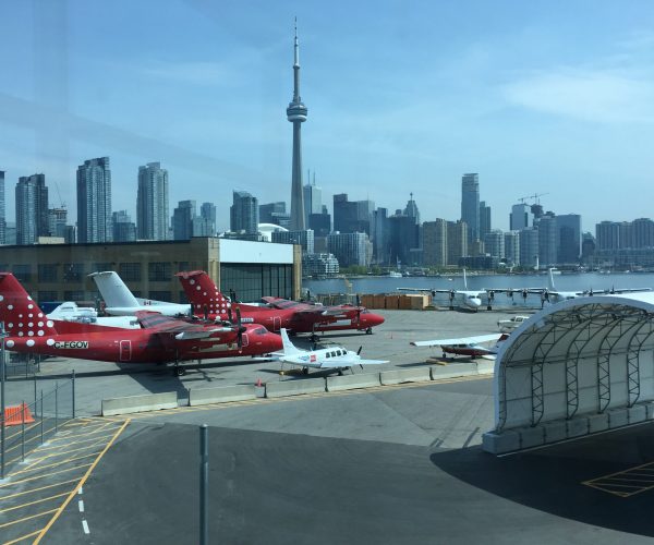 Billy Bishop Airport Limo Service - Toronto Pearson Airport Limo Service