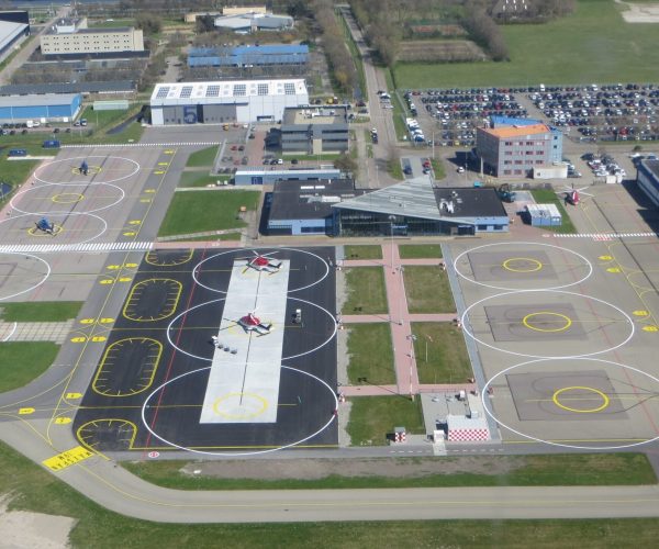 Newmarket Airport Limo2