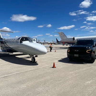 Luxury Ayr Limo Service - Toronto Pearson Airport Limo Service