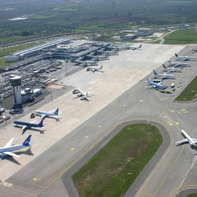 Barrie Airport Limo – Toronto Pearson Airport Limo Service