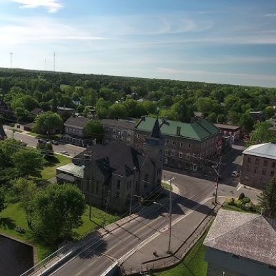 Merrickville Wolford Airport Limo – Toronto Pearson Airport Limo Service